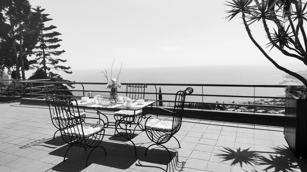 Vila Casa Gina, With Views To Funchal Bay Exteriér fotografie